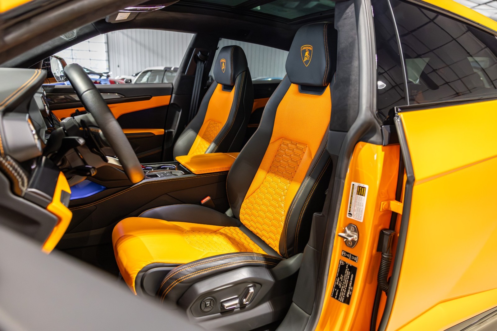 Used Car 2022 Lamborghini Urus - Full Stealth Ppf  For Sale Under $240,000 In Boerne, Texas