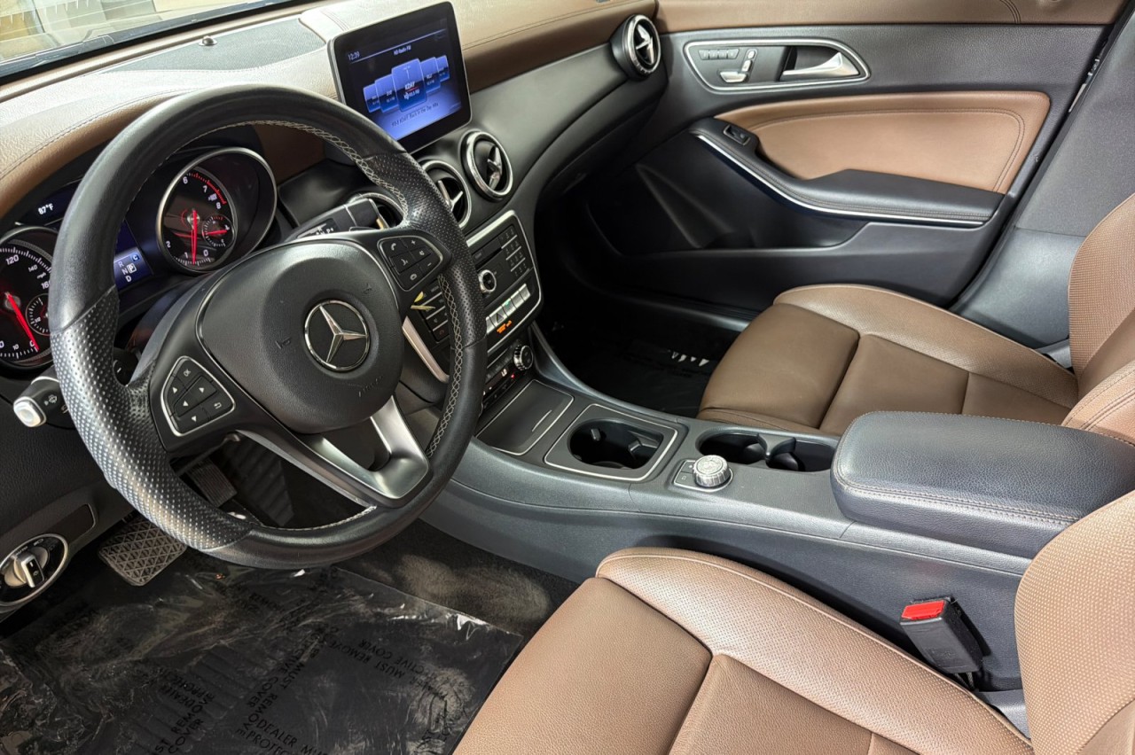 Used 2019 Cosmos Black Metallic Mercedes-Benz CLA 250 image 9