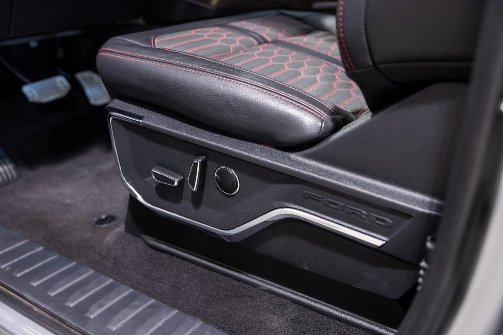 Used Car 2024 Ford F-150  Shelby - 785 Horsepower - Supercharged V8 For Sale Under $120,000 In Boerne, Texas