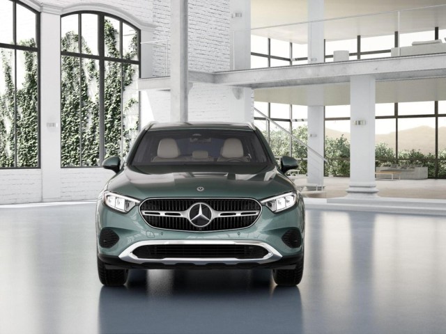 2025 Mercedes-Benz GLC GLC 300 7