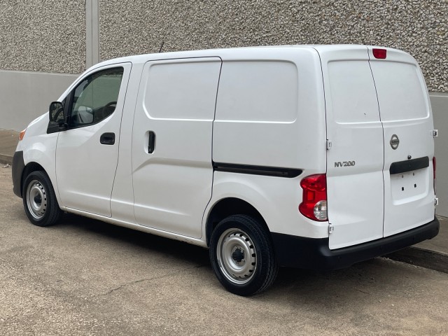 2017 Nissan NV200 Compact Cargo S 3