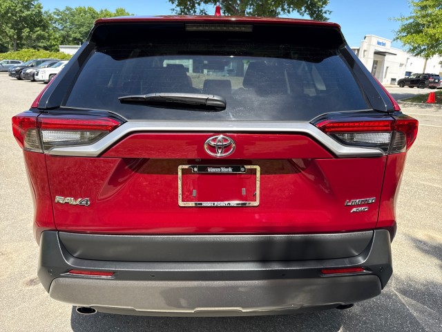 ToyotaRAV46