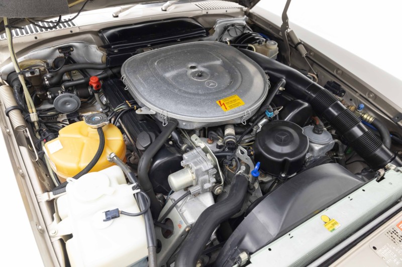 1989 Mercedes-Benz 560-Series 560 SL in ,