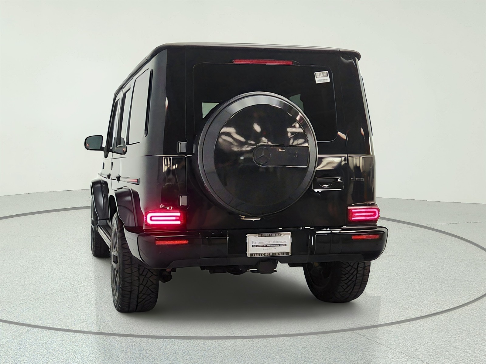Certified Used 2022 MANUFAKTUR Graphite Metallic Mercedes-Benz AMG® G 63 4MATIC SUV image 6
