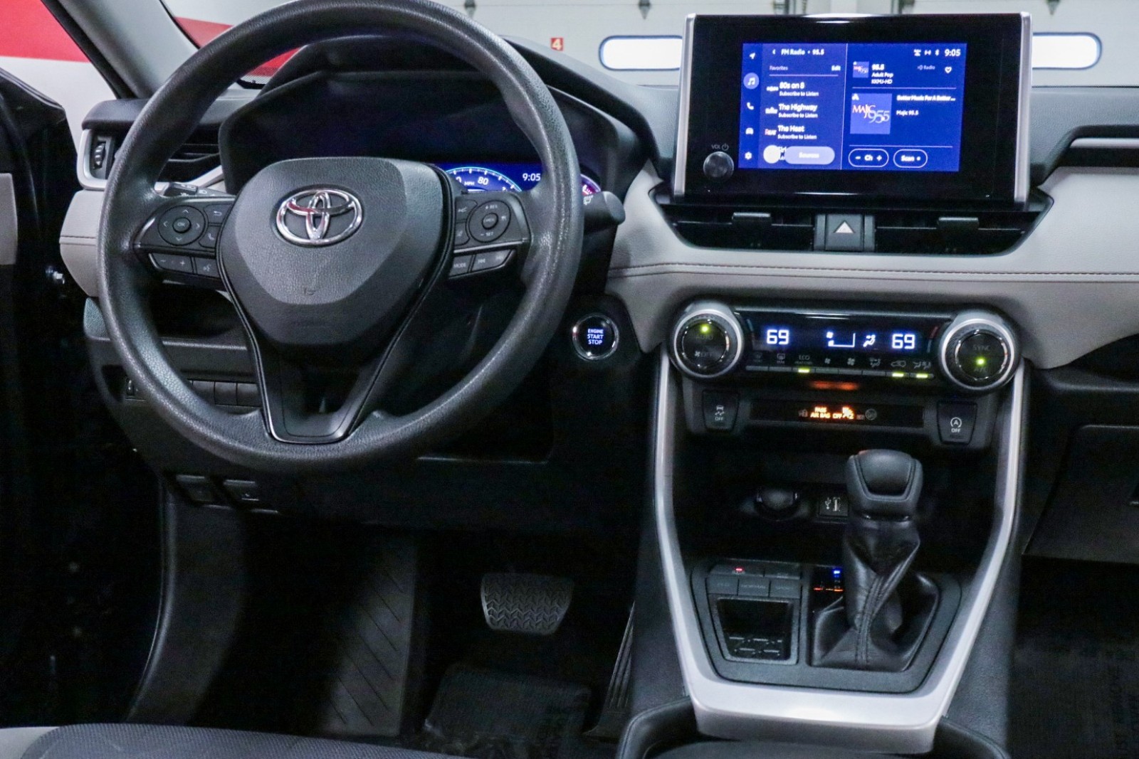 Used Car 2023 Toyota Rav4  Xle For Sale Under $30,000 In Austin, Texas