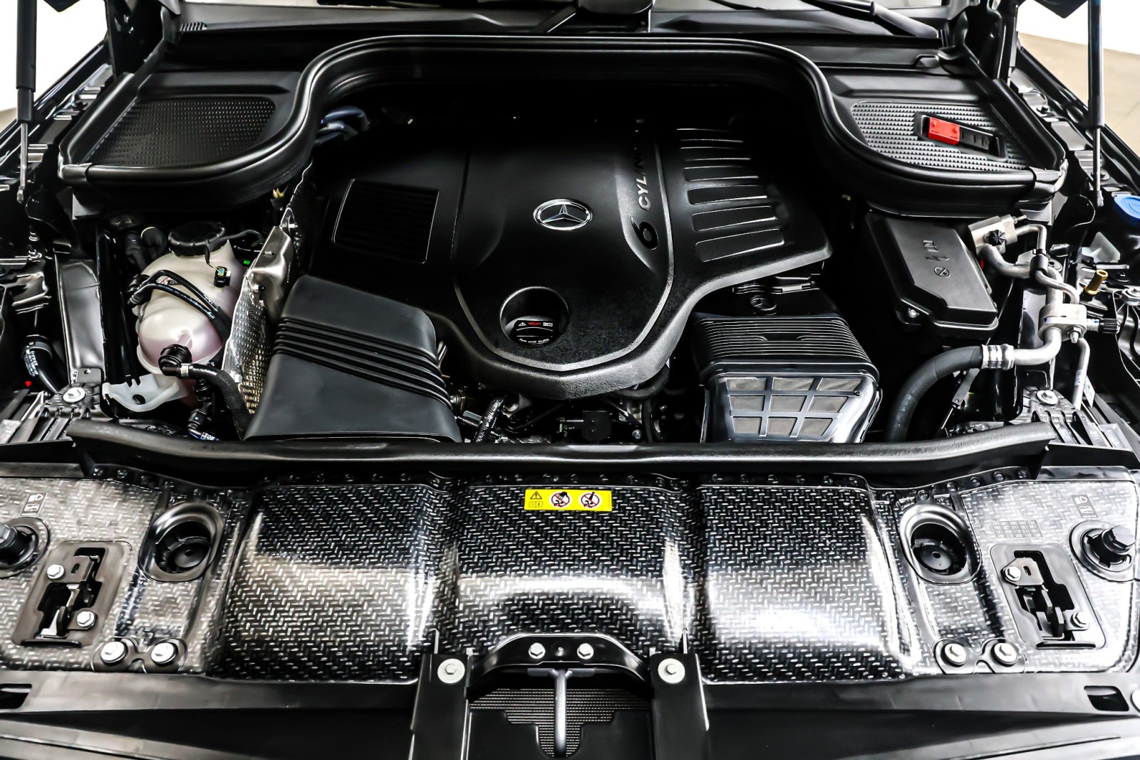 Certified Used 2023 Black Mercedes-Benz GLE 450 4MATIC® SUV image 23