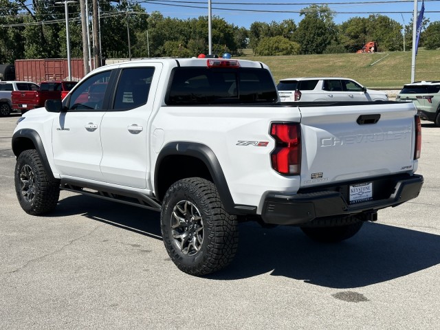 2024 Chevrolet Colorado 4WD ZR2 5