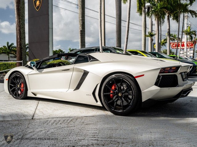 Lamborghini Aventador