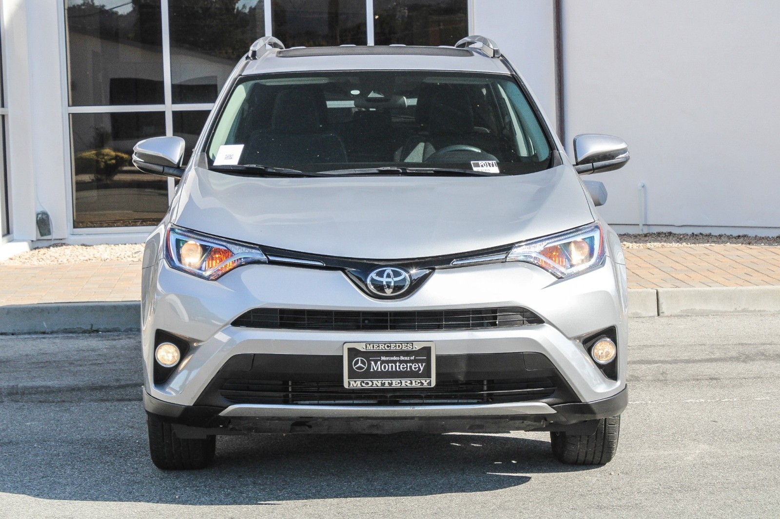 Used 2018 Toyota RAV4 XLE with VIN 2T3WFREV7JW426363 for sale in Monterey, CA