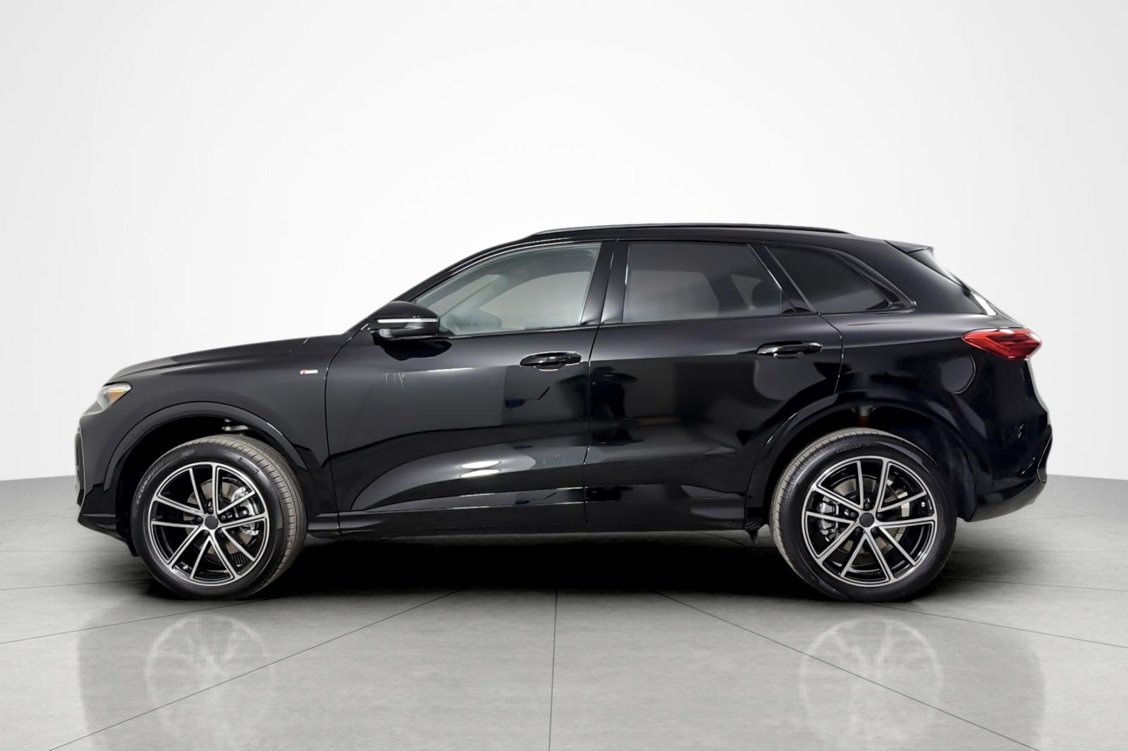 New 2026 Mythos Black Metallic Audi Premium 2.0 TFSI quattro image 3
