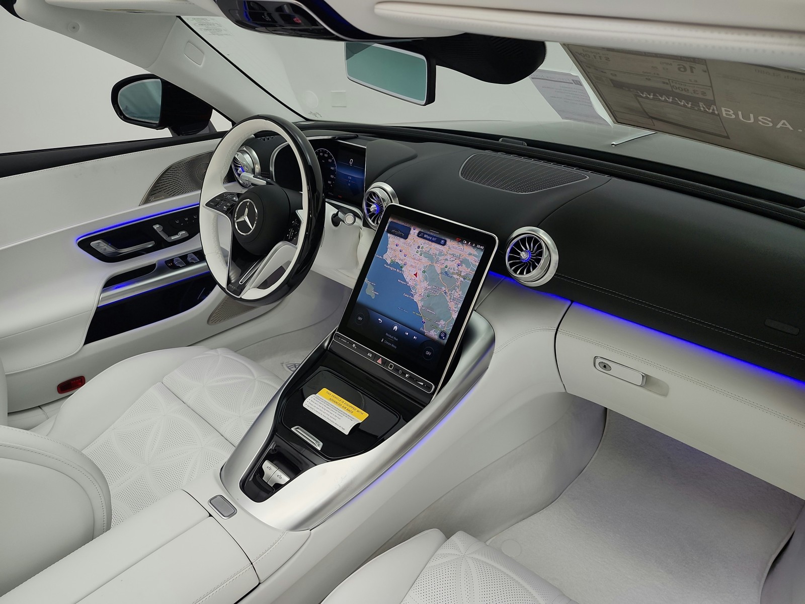 New 2026 MANUFAKTUR Garnet Red Metallic (Red Ambiance) Mercedes-Benz Maybach SL 680 Monogram Series image 15