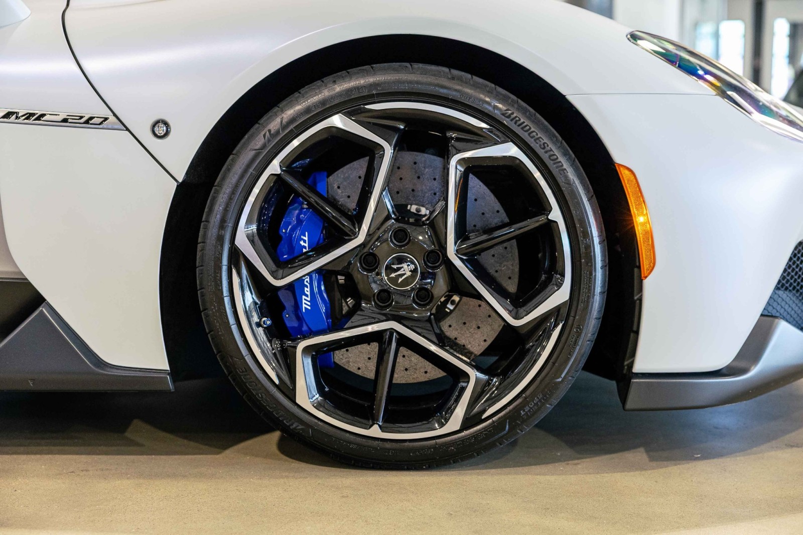 Used Car 2022 Maserati Mc20  For Sale Under $180,000 In Boerne, Texas