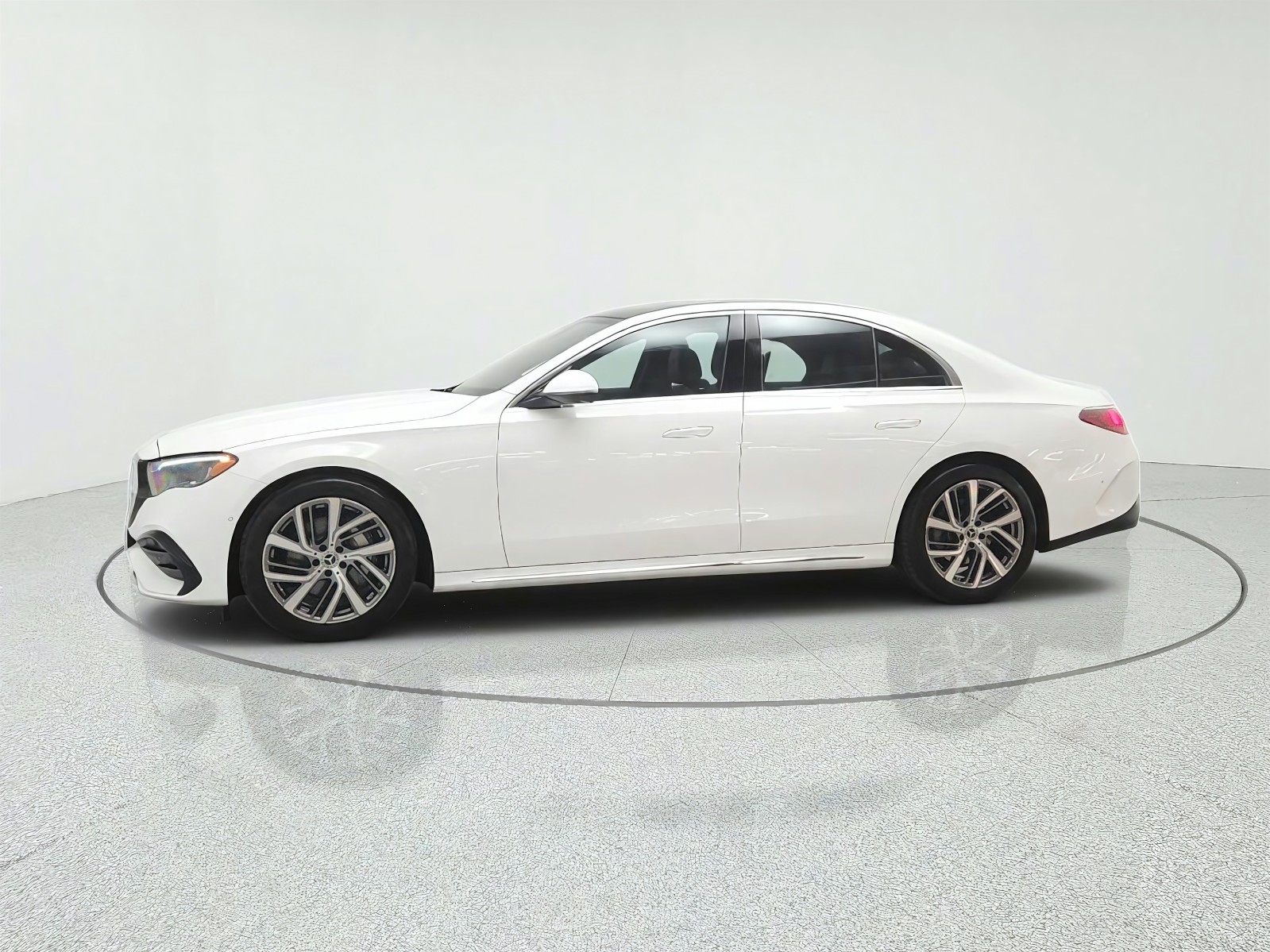 Certified Used 2026 Polar White Mercedes-Benz E 350 RWD Sedan image 8