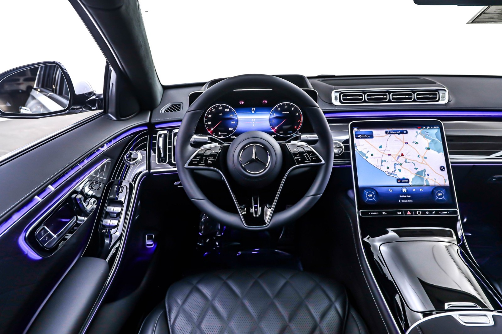 New 2026 MANUFAKTUR Moonlight White Metallic Mercedes-Benz S 580 4MATIC® Sedan image 4