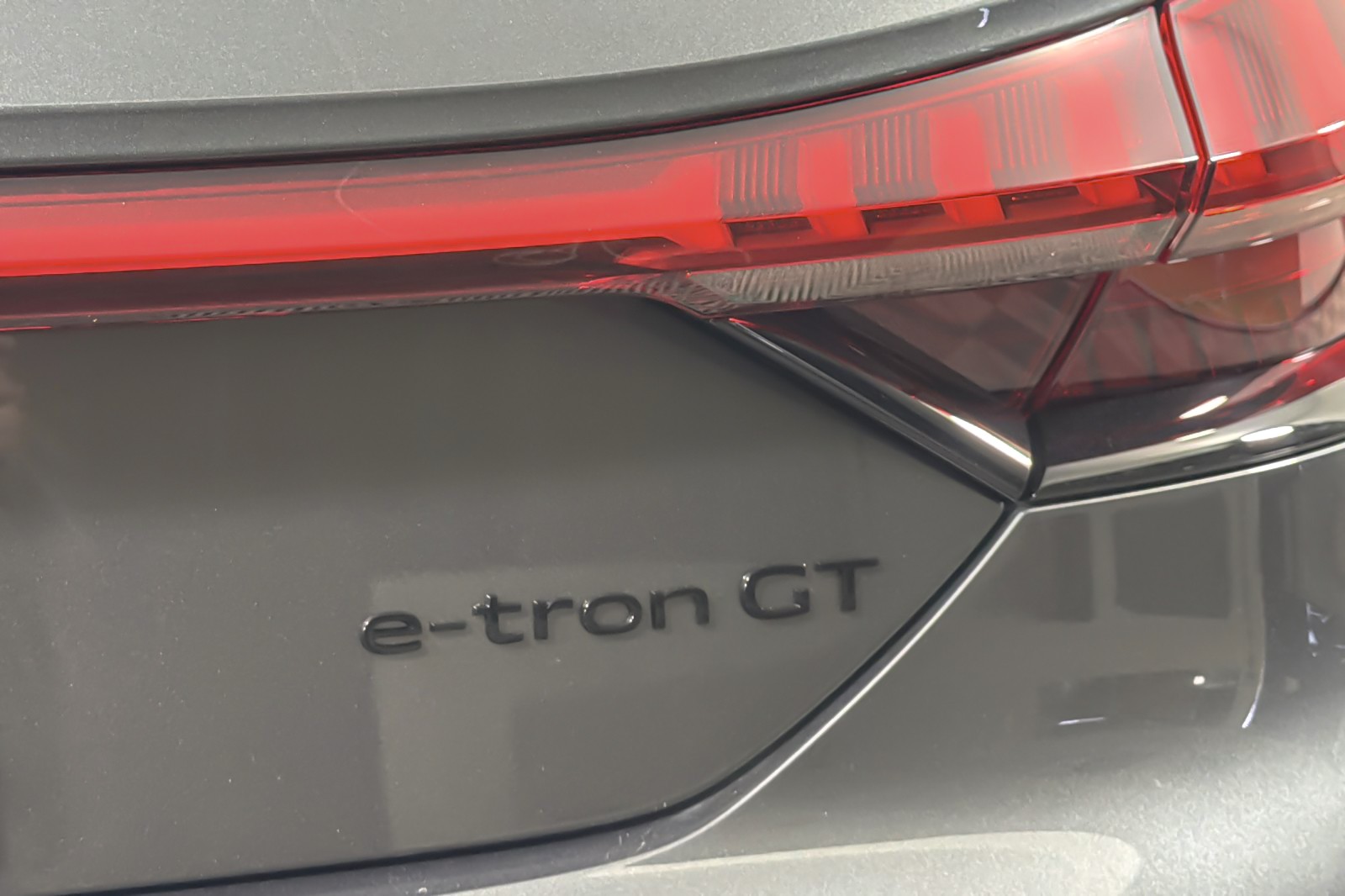New 2026 Daytona Gray Pearl Effect Audi Premium Plus quattro image 25