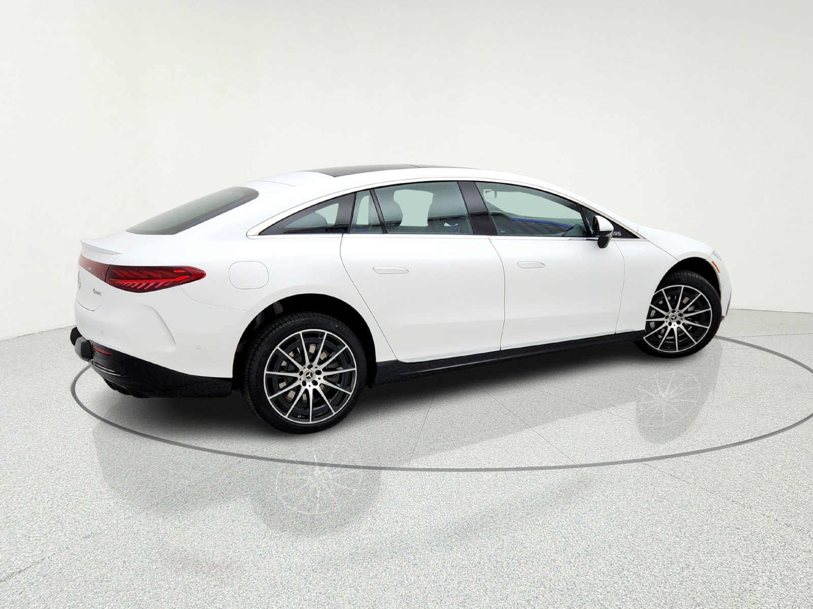 New 2026 MANUFAKTUR Signature Moonlight White Magno Mercedes-Benz EQS 580 4MATIC® Sedan image 8