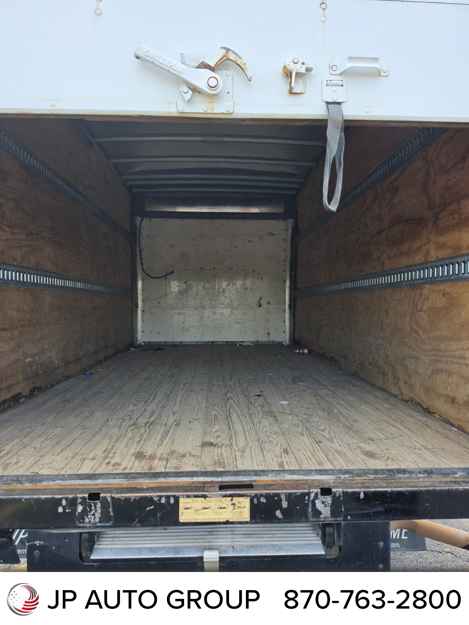View vehicle photo 2