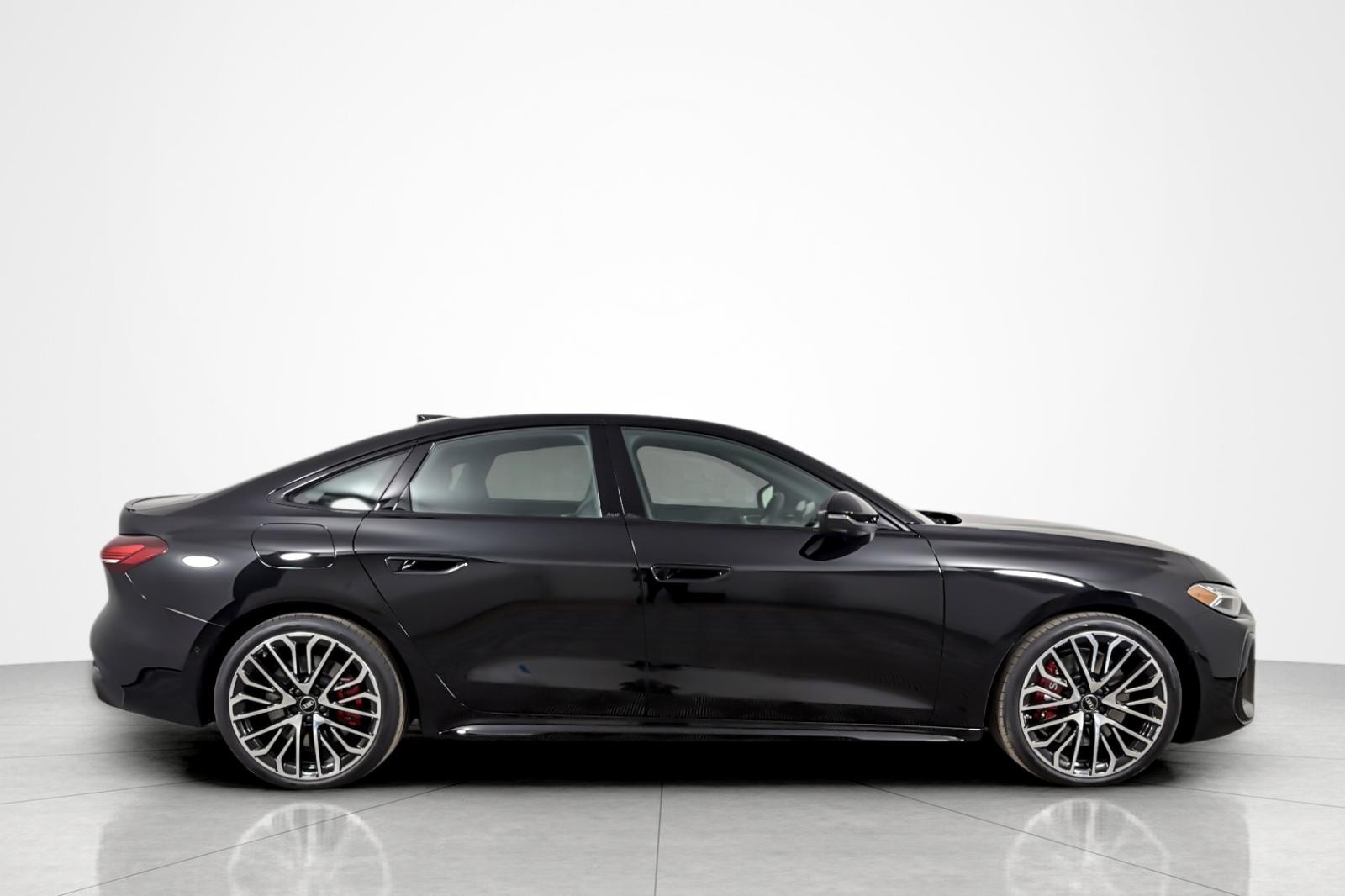 New 2025 Mythos Black Metallic Audi Premium Plus 3.0 TFSI quattro image 7