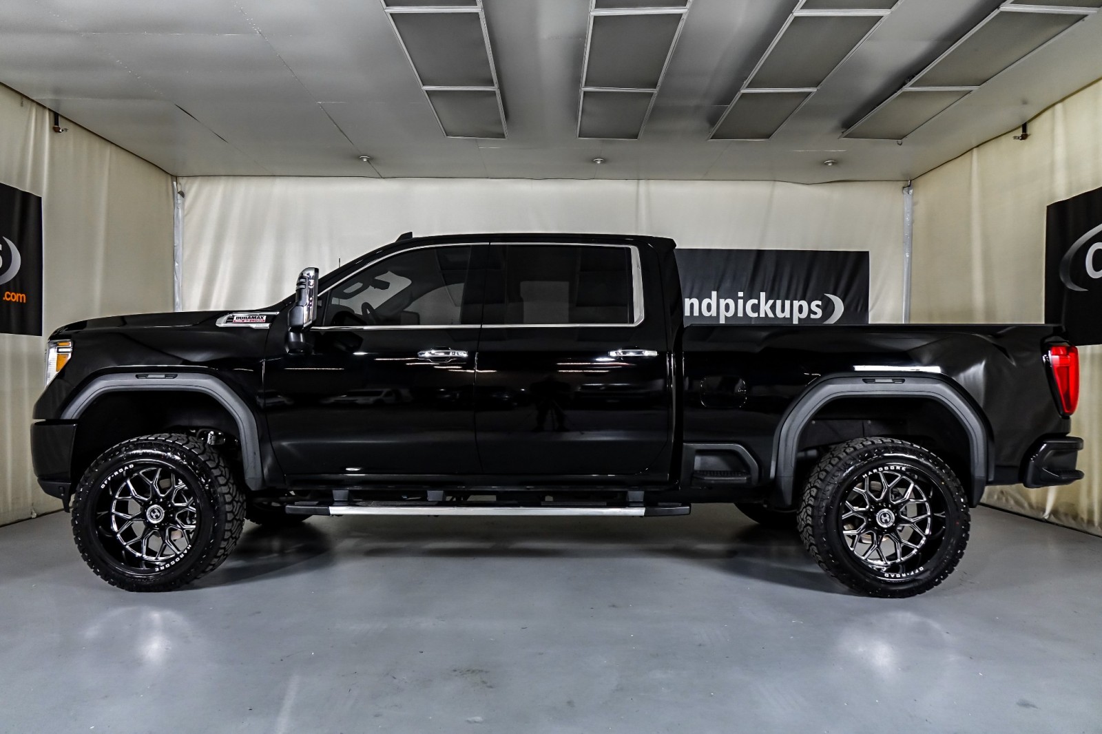 2020 GMC Sierra 2500HD Denali 11