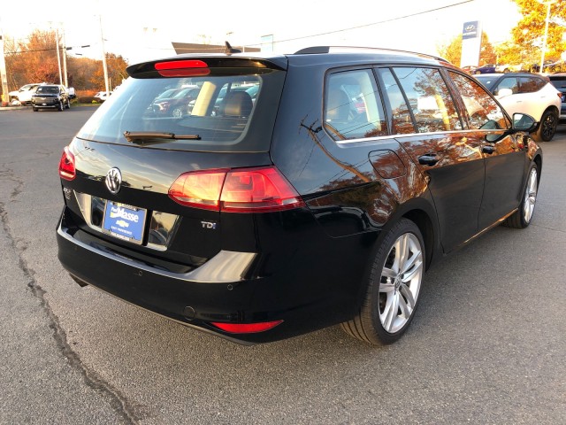 2015 Volkswagen Golf SportWagen TDI SEL 6