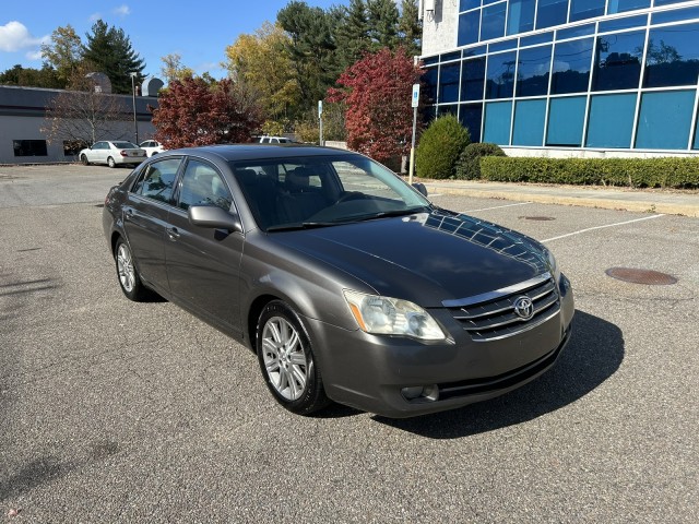 2005  Avalon XL one owner clean carfax in , 