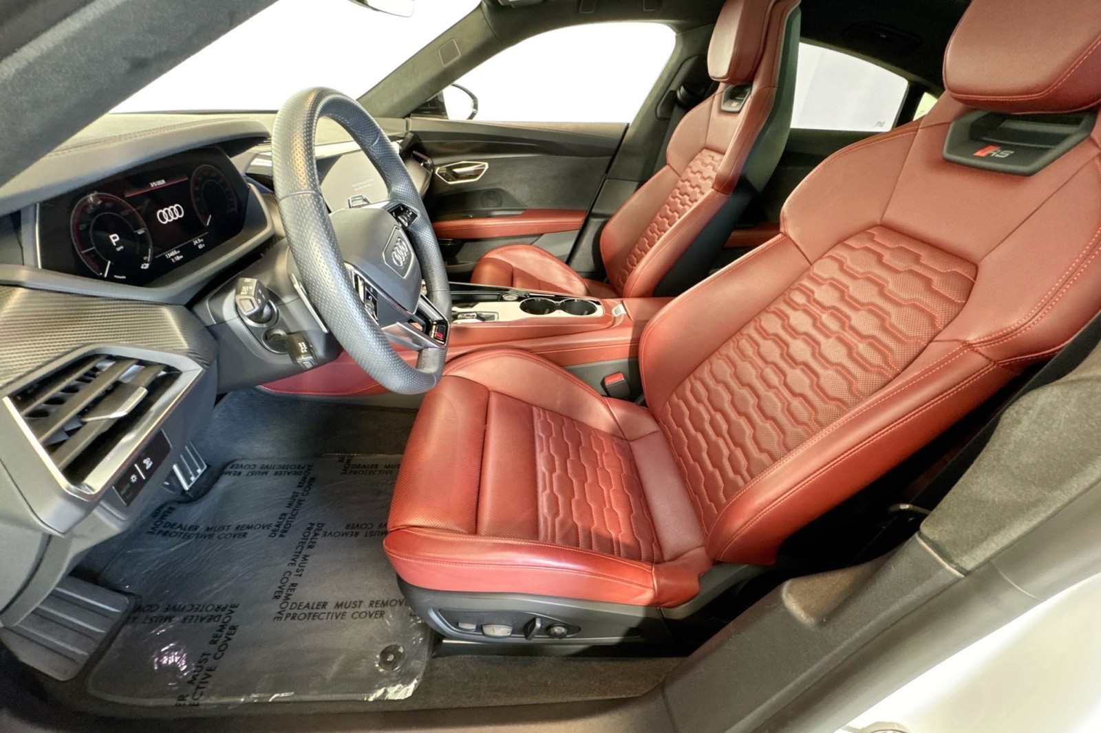 Used 2024 Suzuka Gray Metallic Audi  image 20