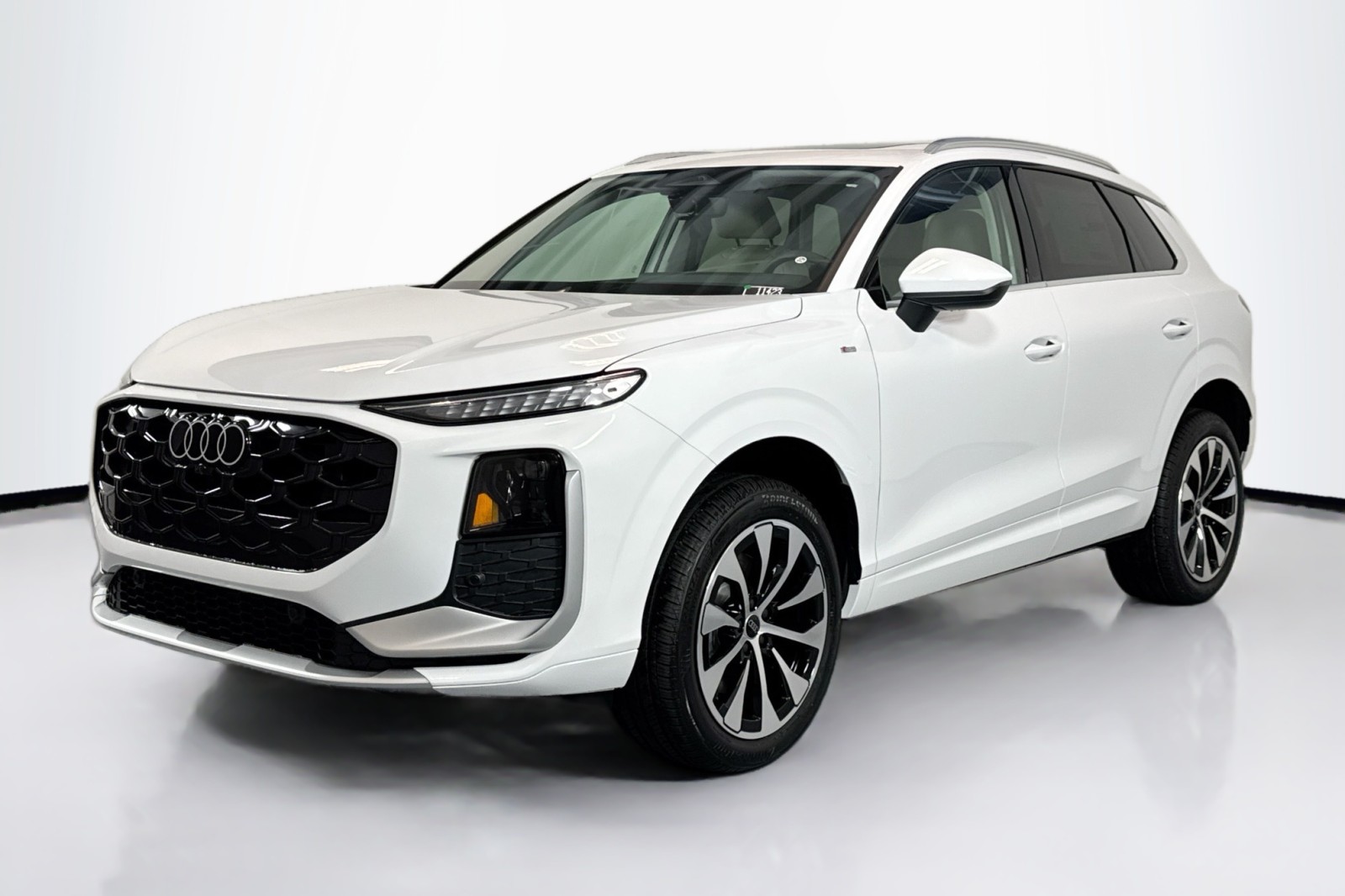 2026 Audi Q3 2026 Audi Q3 S line quattro SUV