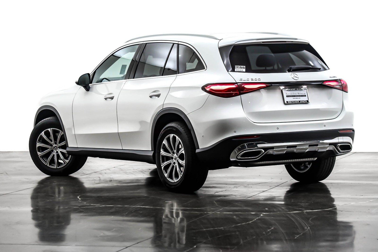 New 2026 Polar White Mercedes-Benz GLC 300 4MATIC® SUV image 12