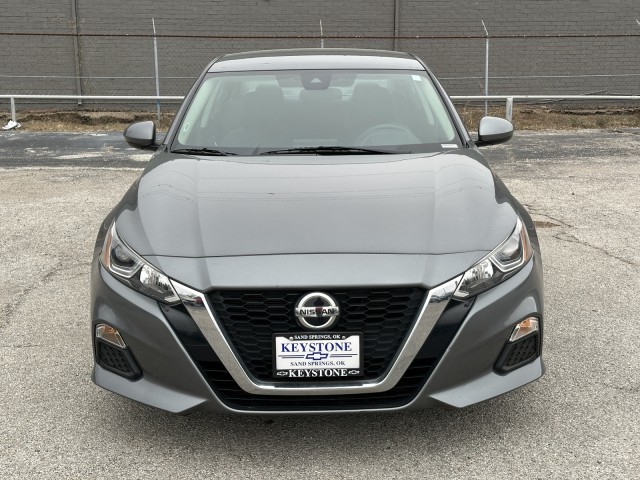 2021 Nissan Altima 2.5 S 8