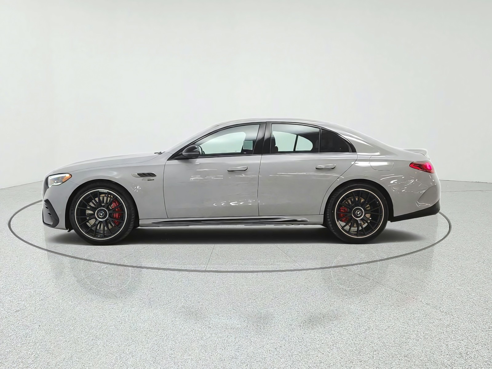 New 2027 MANUFAKTUR Alpine Grey Mercedes-Benz AMG® E 53 Hybrid Sedan image 8