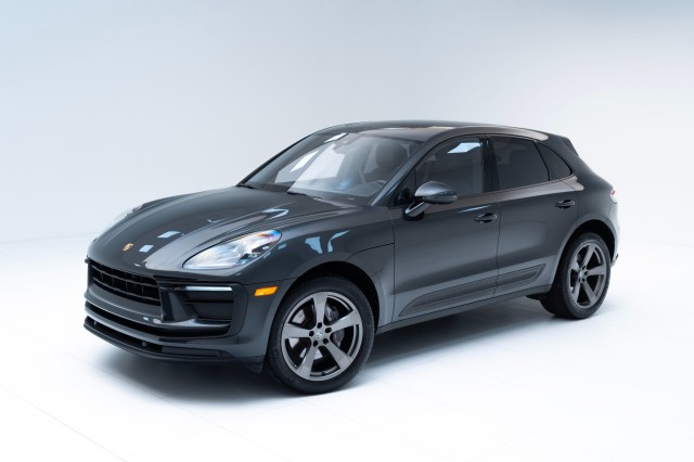 2022  Macan  in , 