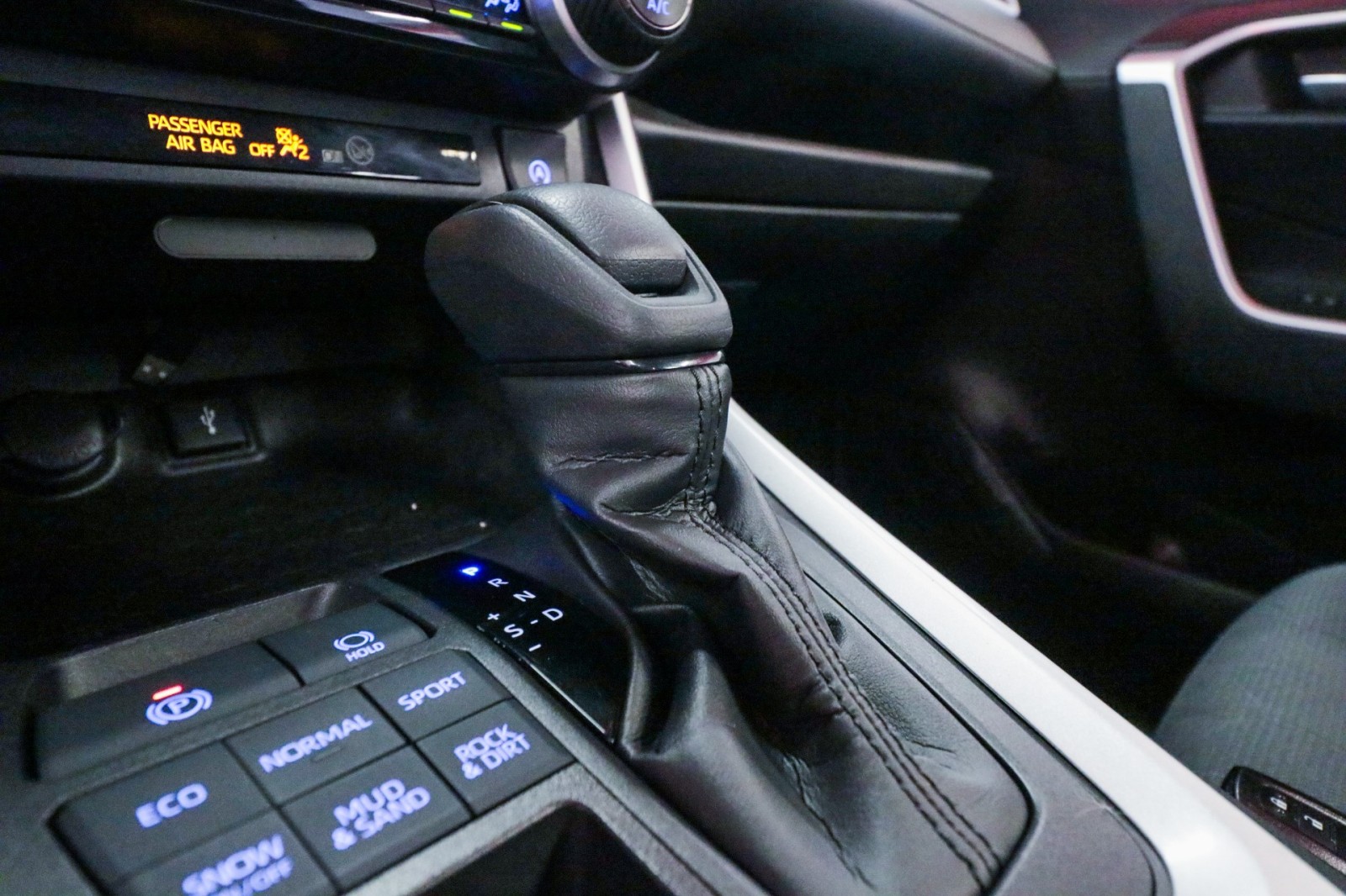 Used Car 2021 Toyota Rav4  Xle For Sale Under $30,000 In Austin, Texas