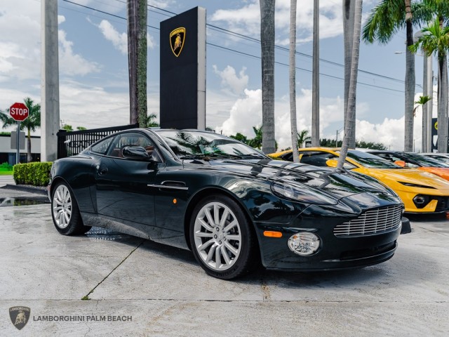 Aston Martin Vanquish