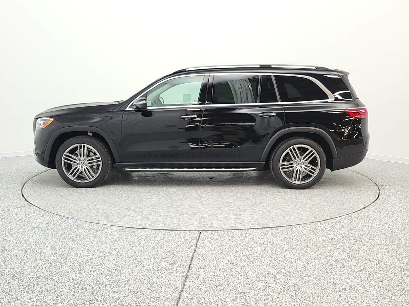 New 2026 Black Mercedes-Benz GLS 450 image 8