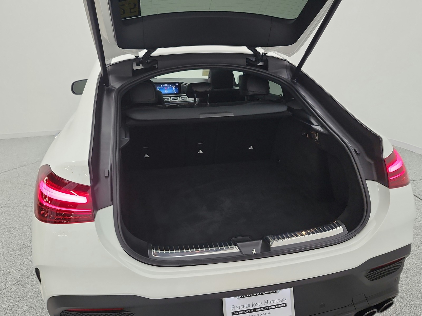 Certified Used 2025 Polar White Mercedes-Benz AMG® GLE 53 4MATIC+ Coupe image 28