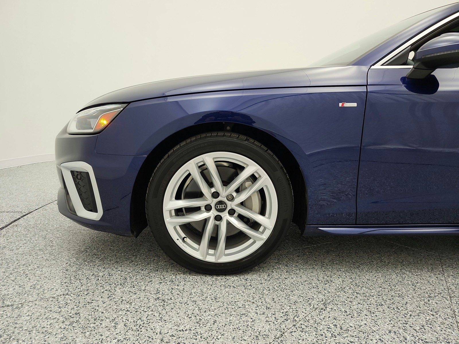 Used 2024 Navarra Blue Metallic Audi S line Premium 45 TFSI quattro image 28