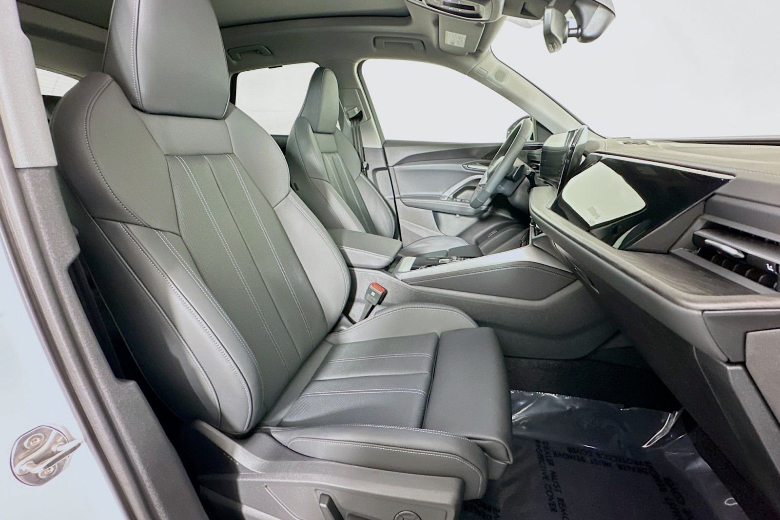 New 2025 Glacier White Metallic Audi Premium Plus image 8