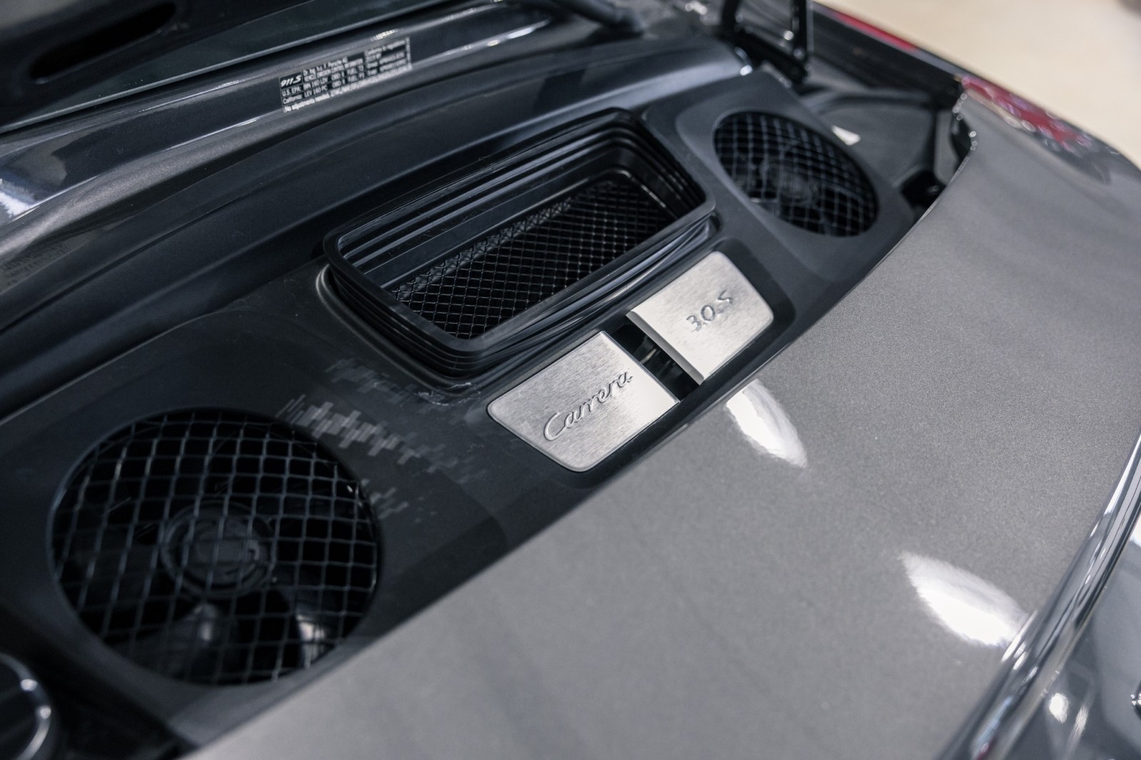 Used Car 2019 Porsche 911  Carrera S - Sport Chrono Package - Sport Exhaust - Bose Surround Sound For Sale Under $130,000 In Boerne, Texas