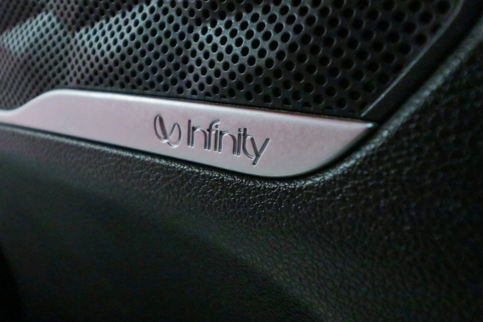 Used Car 2019 Hyundai Santa Fe  Limited For Sale Under $20,000 In Austin, Texas