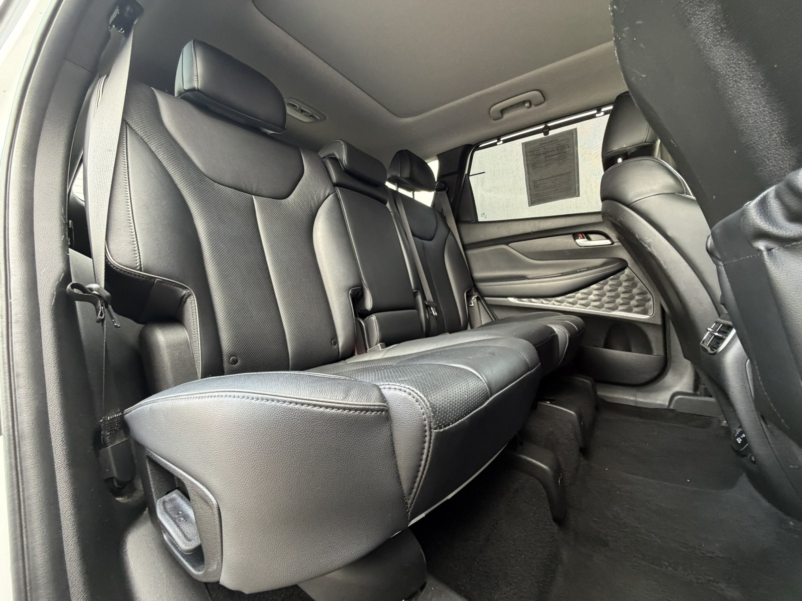2023 Hyundai Santa Fe - $22,477