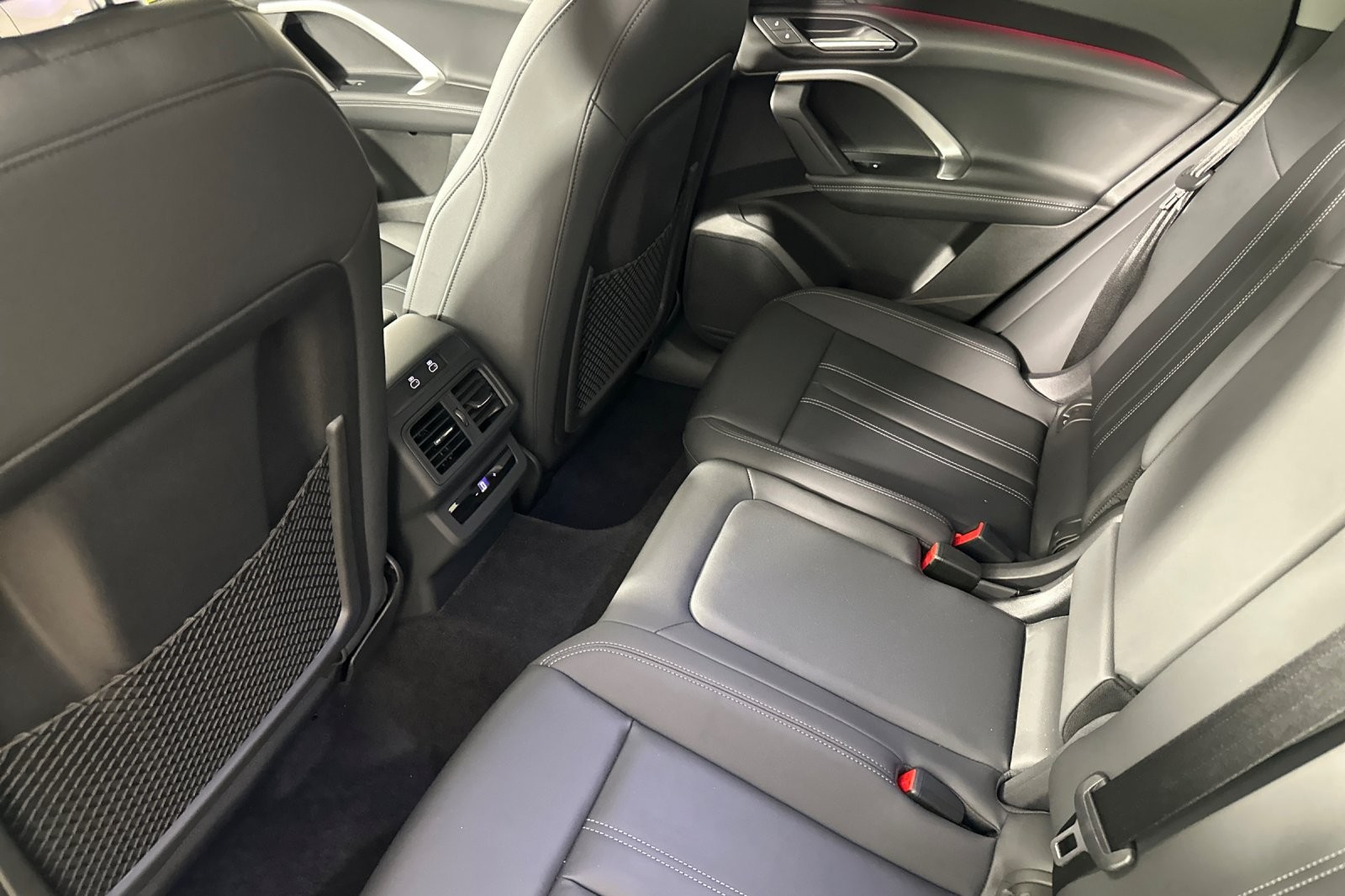 New 2026 Mythos Black Metallic Audi Premium Plus 2.0 TFSI quattro image 11