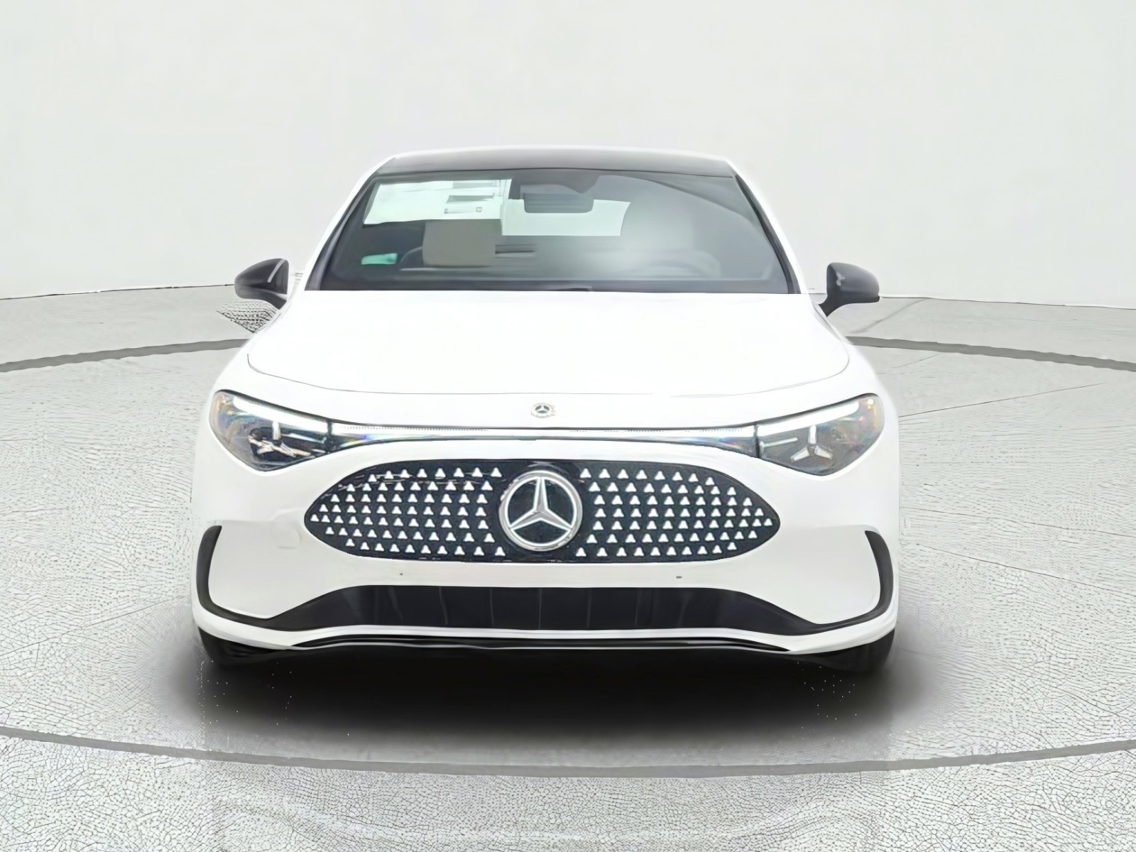 New 2027 Polar White Mercedes-Benz CLA 250+ Electric RWD image 2