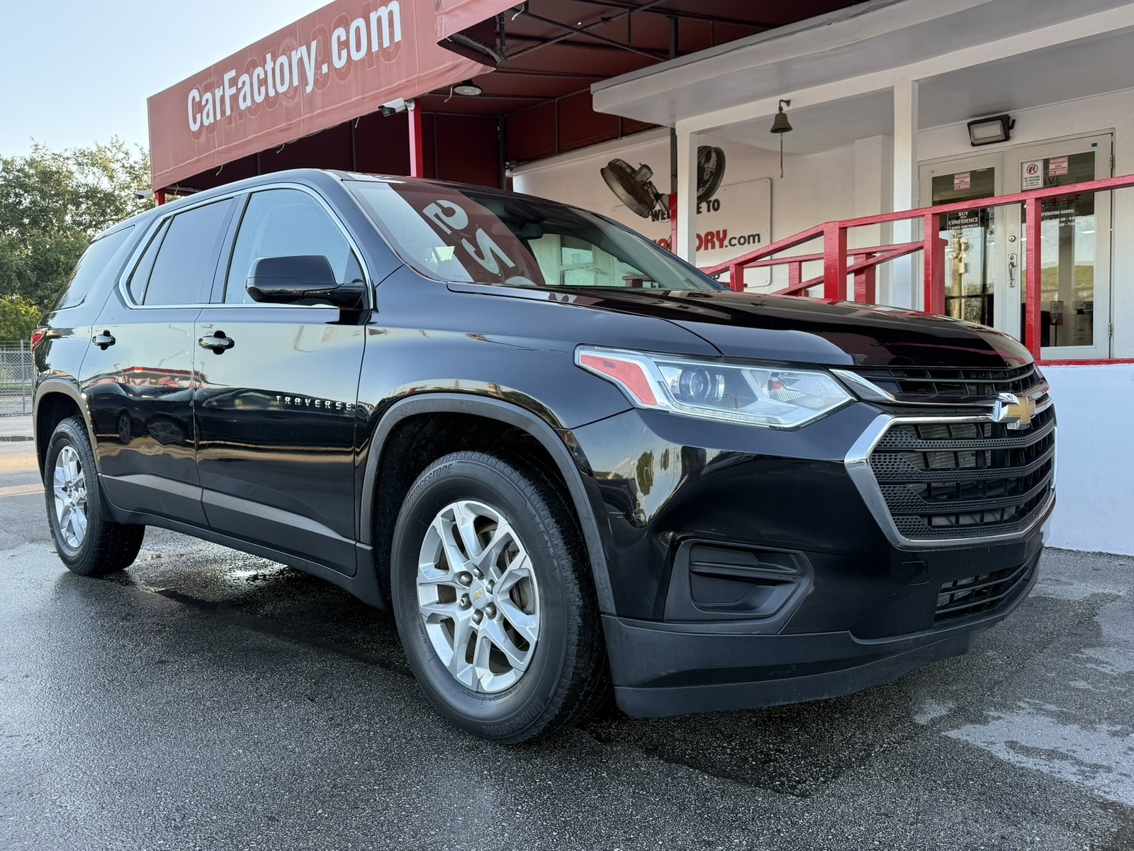 2020 Chevrolet Traverse - $18,977