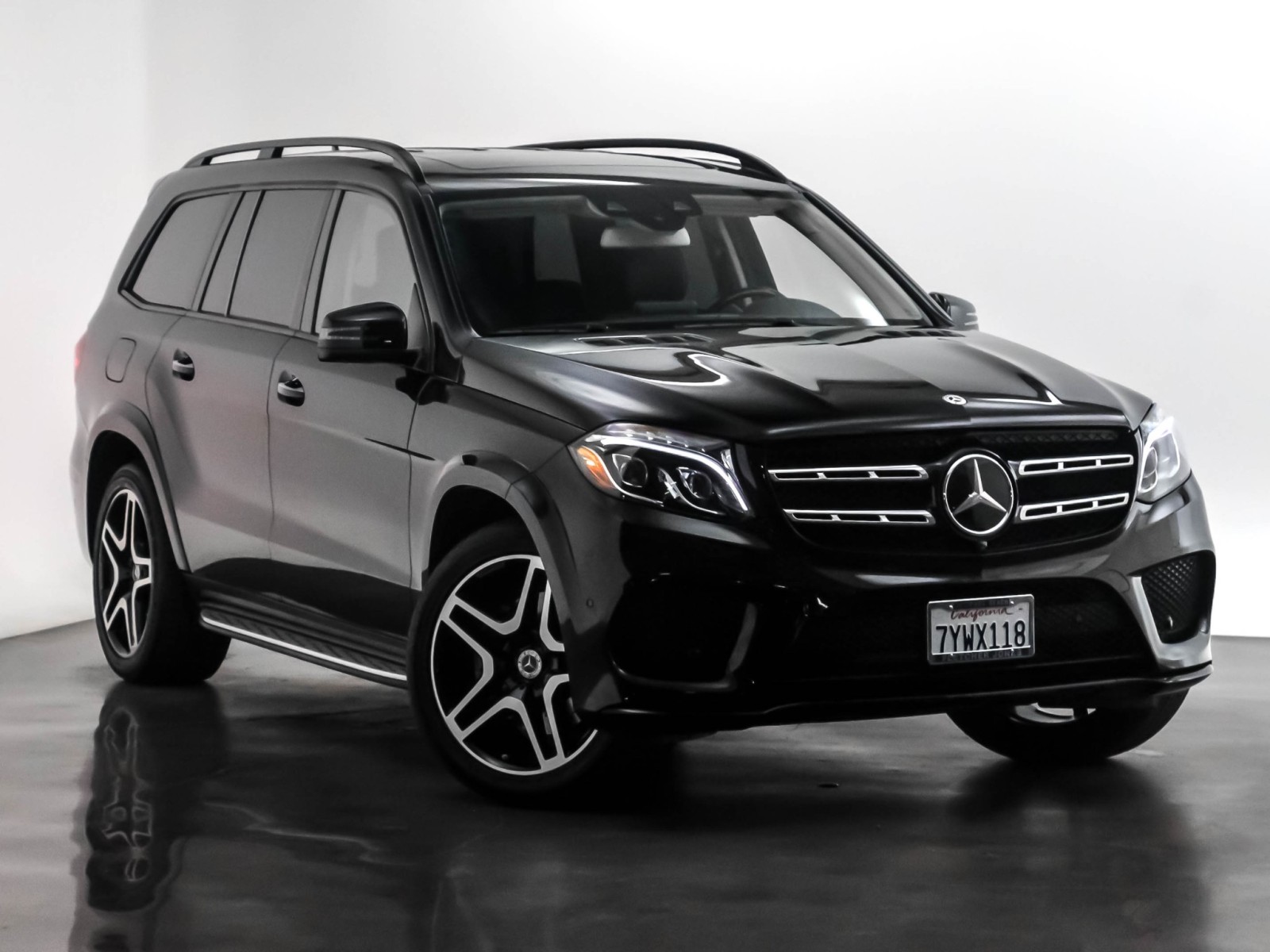 Certified Pre Owned 2017 Mercedes Benz Gls Gls 550 Suv In Newport