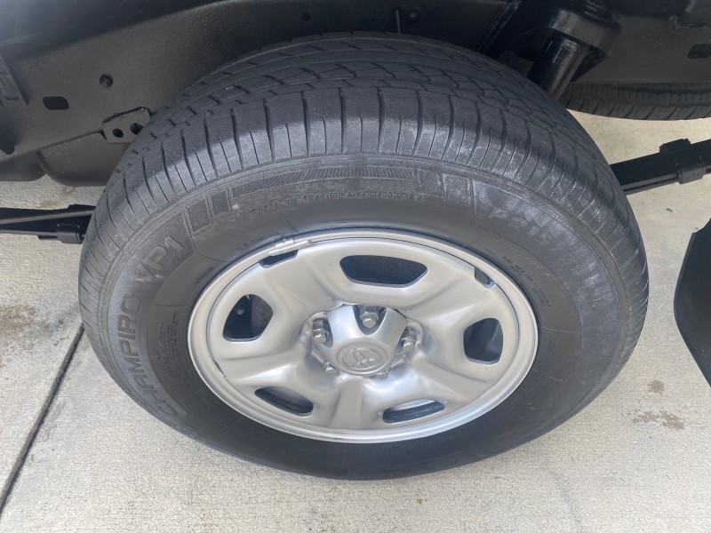 2005 Toyota Tacoma LOW MILES 58,735 X CAB in , 