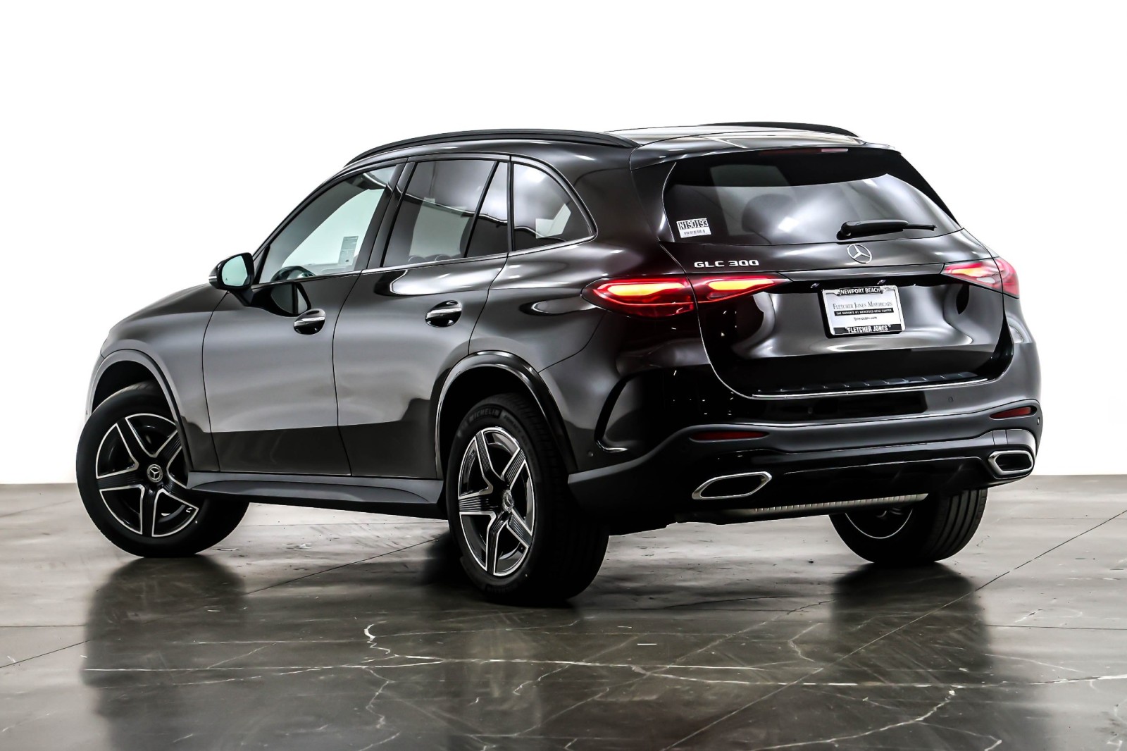 New 2026 Black Mercedes-Benz GLC 300 image 13