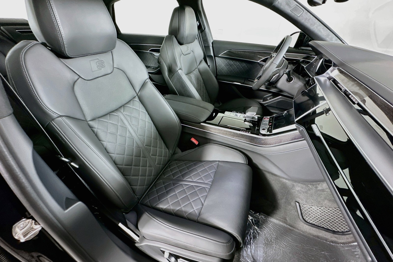 New 2026 Sebring Black Crystal Effect Audi Quattro image 8