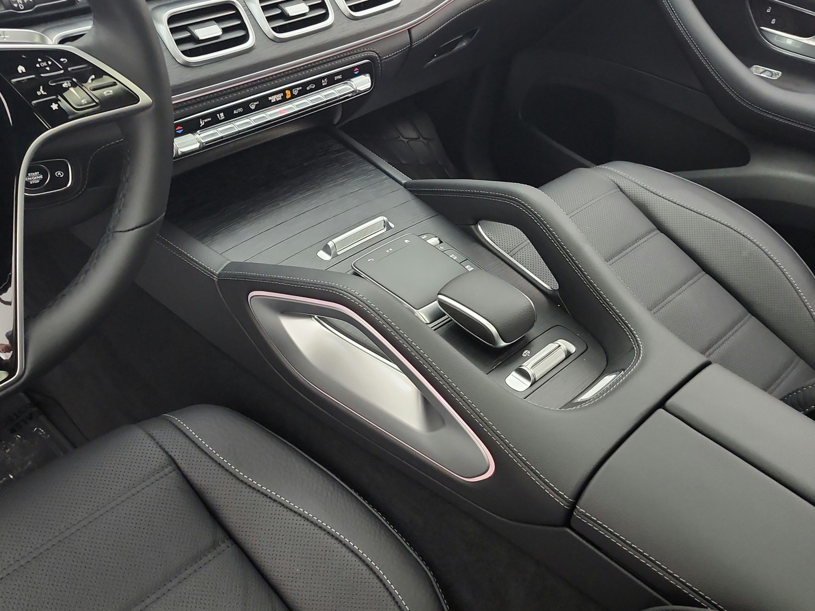 New 2026 MANUFAKTUR Alpine Grey Mercedes-Benz GLE 450 image 10