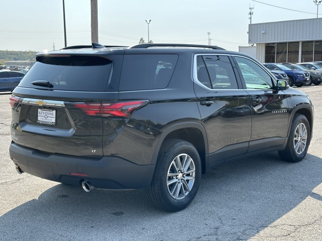 2023 Chevrolet Traverse LT Cloth 3