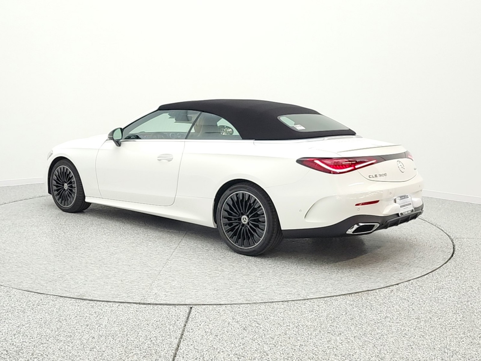 New 2026 Polar White Mercedes-Benz CLE 300 image 25